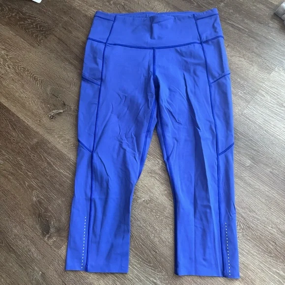 Lululemon Fast & Free Crop II *Nulux 19" - Picture 5 of 8